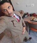 Rencontre Homme : Benjamin, 39 ans à Koweït  Hawali 